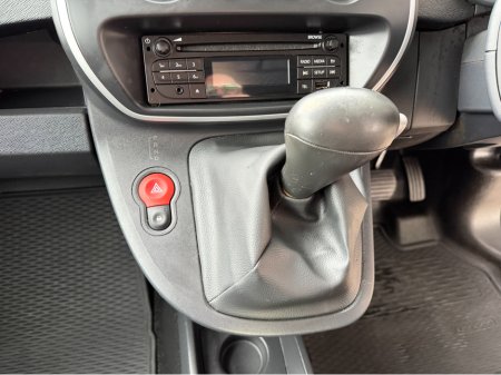 2020 Renault Kangoo - thumbnail 18