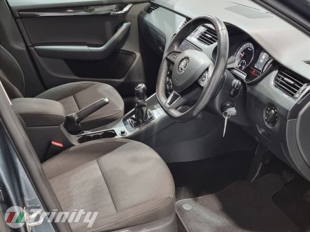 2018 Skoda Octavia * STYLE * 1.6TDI 115HP * TRINITY SKODA * €16,950 thumbnail