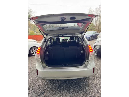 2020 Toyota Prius - thumbnail 20