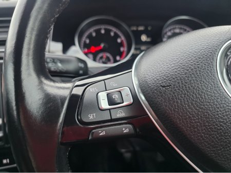 2016 Volkswagen Golf LEATHER TAN LEATHER SEATS 1.4 TSI HEATED ELECTRIC SEATS - NAVIGATION * REVERSING CAMERA * SIMI DEALER - €15,950 thumbnail