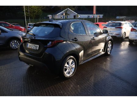 2024 Toyota Yaris LUNA 5dr Manual Great Spec! €19,995 thumbnail