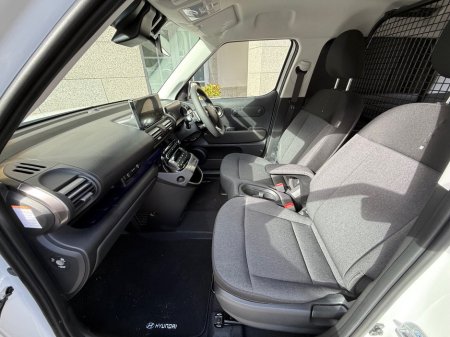 2026 Hyundai Inster Inster Elegance 49 kW €21,866