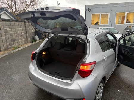 2017 Toyota Vitz 1.3 Petrol Auto €11,000 thumbnail