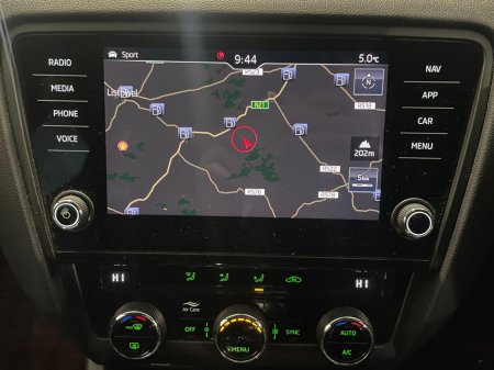 2018 Skoda Octavia 2.0 TDI VRS 184PS 5DR €23,900 thumbnail