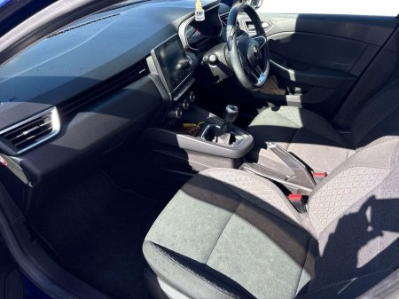 2020 Renault Clio - thumbnail 4