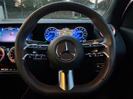 2024 Mercedes-Benz EQA 250+ AMG LINE EXECUTIVE FACELIFT MODEL €38,995 thumbnail