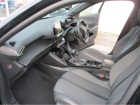 2023 Peugeot 2008 - thumbnail 13