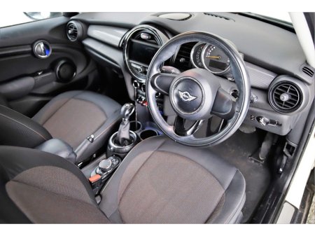 2016 MINI Hatch 1.5 AUTO 5DR *1 YEARS WARRANTY* €14,990 thumbnail