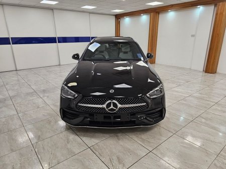 2025 Mercedes-Benz C Class PREMIUM // BLACK WITH IVORY €58,950 thumbnail