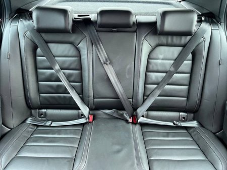 2015 Volkswagen Golf - thumbnail 12