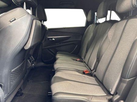 2024 Peugeot 5008 - thumbnail 10