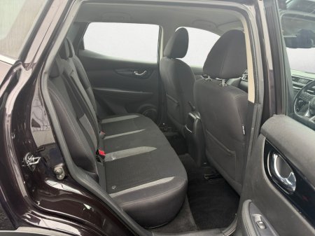 2019 Nissan Qashqai - thumbnail 8