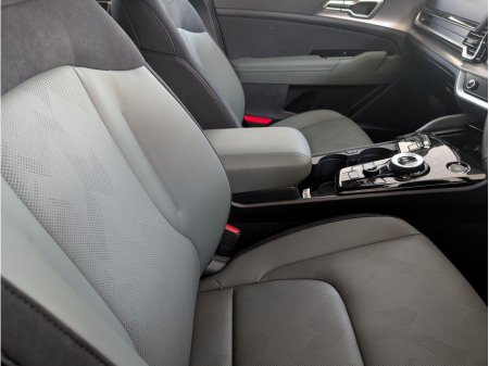 2025 Kia Sportage Hybrid €44,995 thumbnail