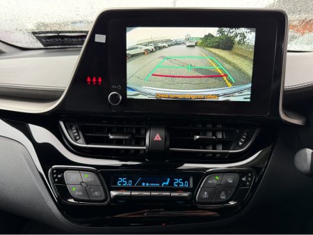 2023 Toyota C-HR HYBRID SOL..RAER CAMERA WITH PARK ASSIST €21,900 thumbnail