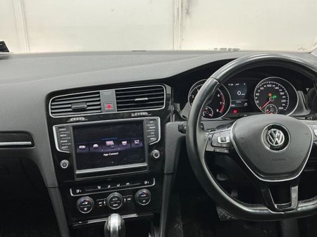 2016 Volkswagen Golf - thumbnail 10