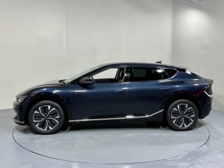 2023 Kia EV6 - thumbnail 4