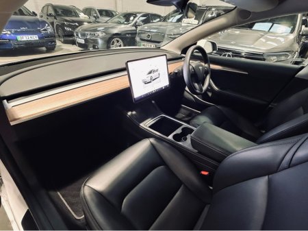 2023 Tesla Model 3 - thumbnail 11