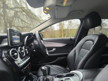 2018 Mercedes-Benz C Class - thumbnail 26