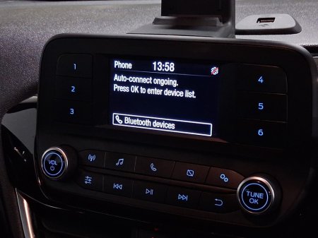 2017 Ford Fiesta - thumbnail 13