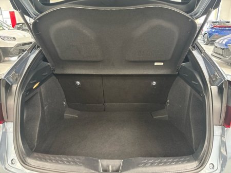 2022 Toyota C-HR - thumbnail 10