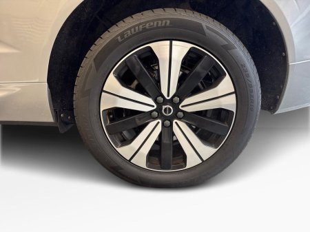 2023 Volvo XC60 - thumbnail 5