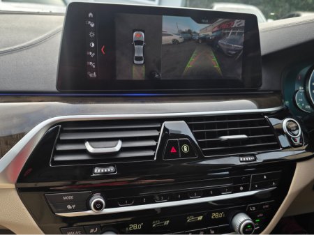 2017 BMW 5 Series ( 172 REG ) 523D LUXURY - CARPLAY NAVIGATION EDITION FULL LEATHER ELECTRIC HEATED SEATS - 360 REVERCE CAMERA - PRIVACY GLASS €24,950 thumbnail