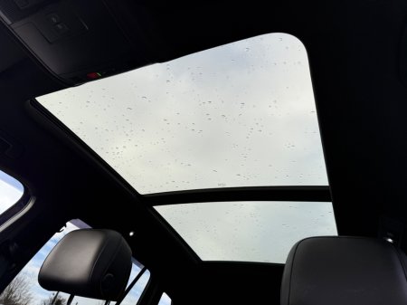 2021 Volkswagen Tiguan - thumbnail 11