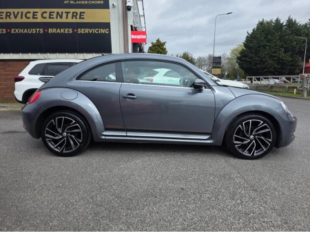 2015 Volkswagen Beetle - thumbnail 14