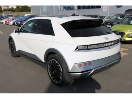 2025 Hyundai Ioniq 5 Ioniq 5 Platinum 77 kW €48,250