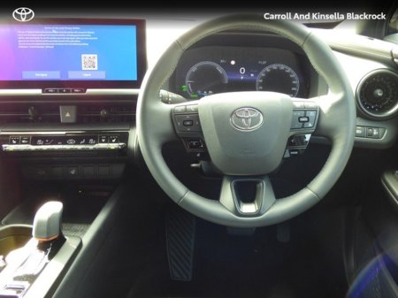 2025 Toyota C-HR - thumbnail 8