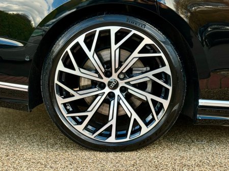 2024 Audi A8 - thumbnail 8