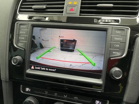 2014 Volkswagen Golf - thumbnail 12