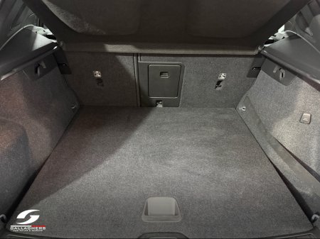 2020 Volvo XC40 - thumbnail 17