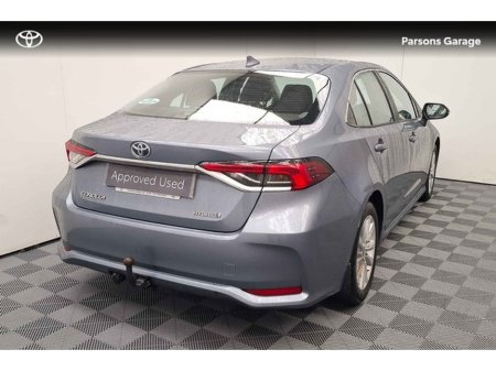2024 Toyota Corolla LUNA SALOON 4DR AUTO €28,995 thumbnail