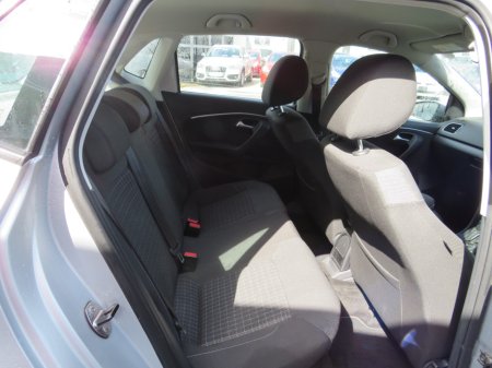 2014 Volkswagen Polo - thumbnail 9