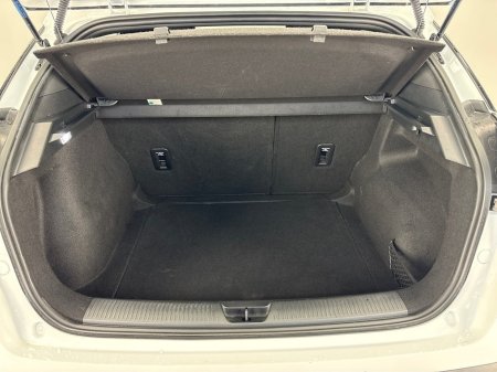 2025 MG 4 EXCITE LR**DIGITAL DASH**MULTIFUNCTIONAL STEERING WHEEL**APPLE CARPLAY ANDROID AUTO**REVERSE CAMERA**KEYLESS START**AIR CONDITIONING**CRUISE CONTROL**BLACK CLOTH INTERIOR**FINANCE AVAILABLE** €25,495 thumbnail