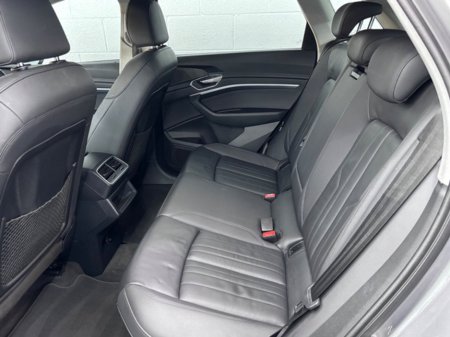 2021 Audi e-tron TECHNIK 55 QUATTRO // UPGRADED ALLOYS €30,950 thumbnail