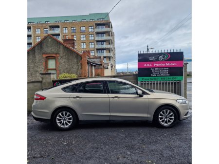 2015 Ford Mondeo - thumbnail 2