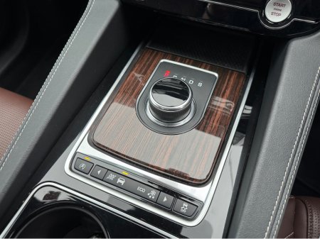 2016 Jaguar F-Pace - thumbnail 21