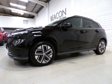 2022 Hyundai Kona 2022*ONLY 26,000 MILES*64KWH HYUNDAI KONA PREMIUM EV*484KM RANGE*FULL HYUNDAI SERVICE HISTORY*GRADED A BATTERY HEALTH WITH REPORTS*PREMIUM PACK*2 CHARGER*1 OWNER*FANTASTIC CONDITION SPEC Bluetooth,App €21,900 thumbnail