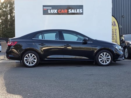 2020 Renault Megane - thumbnail 3