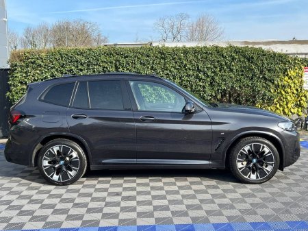 2023 BMW iX3 - thumbnail 4