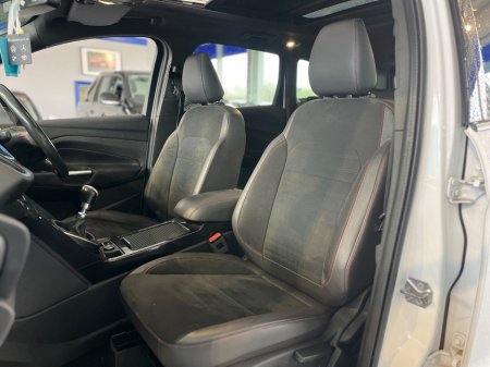 2018 Ford Kuga - thumbnail 11