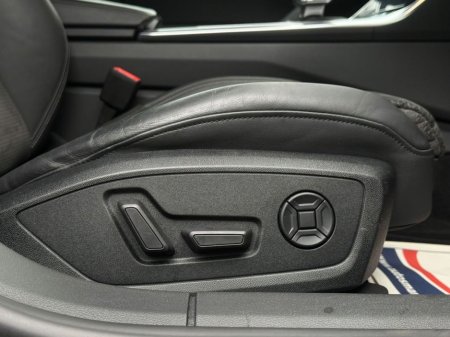 2020 Audi A7 2.0 TDI 40 S line Sportback 5dr Diesel S Tronic Euro 6 (s/s) (204 ps) VIRTUAL COCKPIT + REVERSE CAMERA + HEATED SEATS €31,800 thumbnail