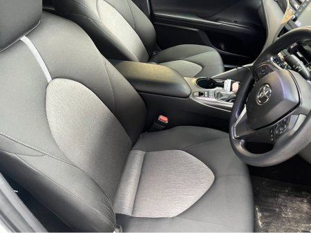 2023 Toyota Camry - thumbnail 7