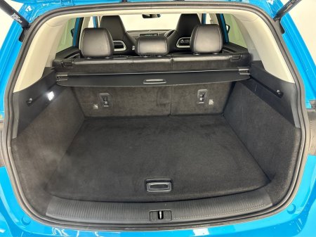 2023 MG HS EXCLUSIVE PHEV AUTO**PANORAMIC ROOF**DIGITAL DASH**TOUCH SCREEN APPLE CAR PLAY**MULTIFUNCTIONAL STEERING WHEEL**HEATED LEATHER SEATS**ELECTRIC SEATS**ELECTRIC FOLDING MIRRORS**ELECTRIC TAILGATE** €27,995 thumbnail