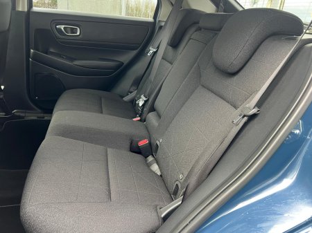 2025 Honda HR-V HR-V 1.5i-MMD e:HEV Elegance €39,950 thumbnail