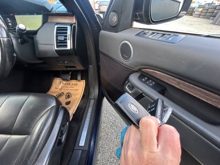 2019 Land Rover Discovery - thumbnail 24