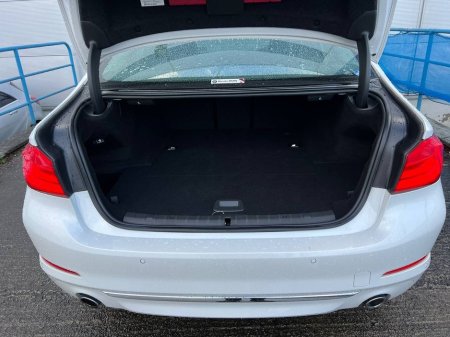 2018 BMW 5 Series 530e LUXURY LINE 2.0 HYBRID // FULL SERVICE HISTORY/ /TILT & SLIDE SUNROOF // HARMAN/KARDON €24,900 thumbnail