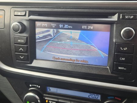 2013 Toyota Auris - thumbnail 9